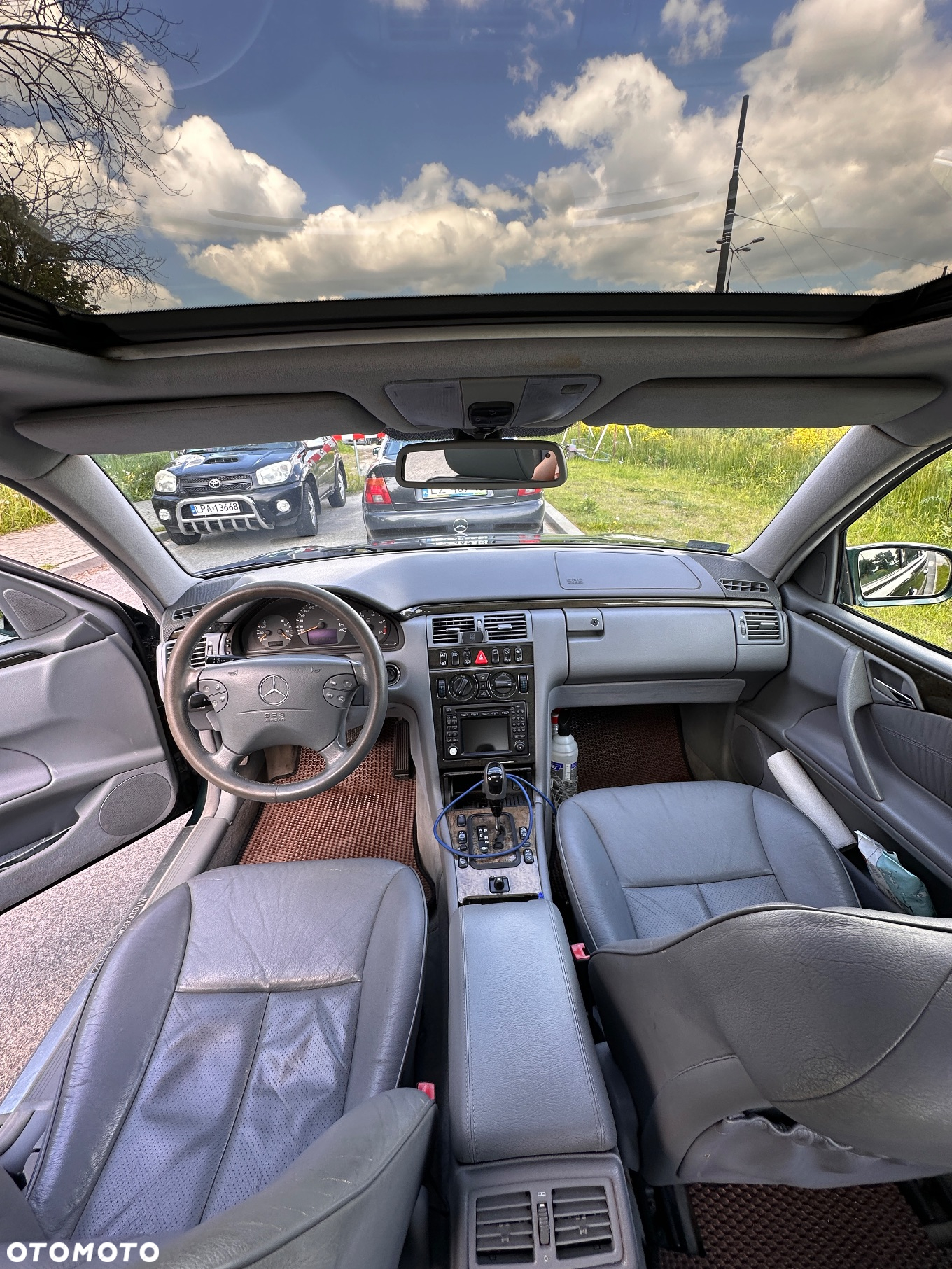 Mercedes-Benz Klasa E 320 T CDI Avantgarde - 15