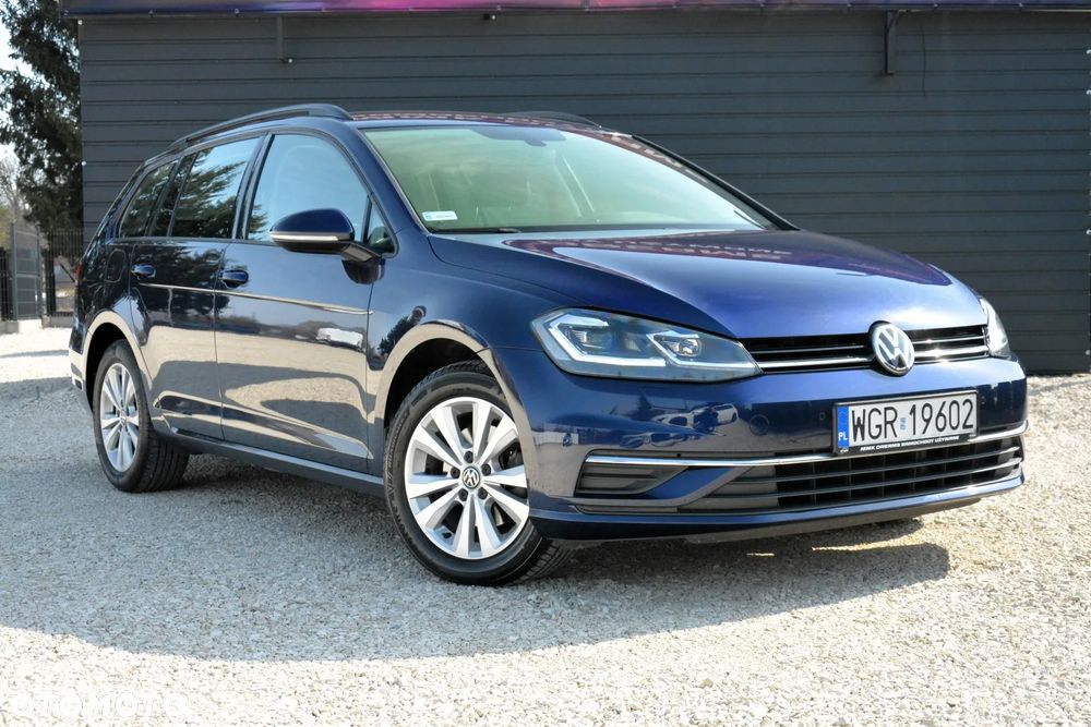 Volkswagen Golf 1.5 TSI BMT Evo Comfortline - 1