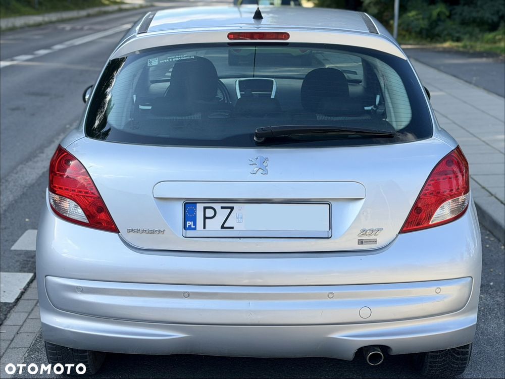 Peugeot 207 - 6