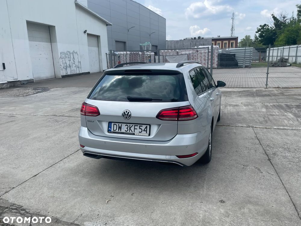 Volkswagen Golf 1.5 TSI BMT Evo Comfortline DSG - 4
