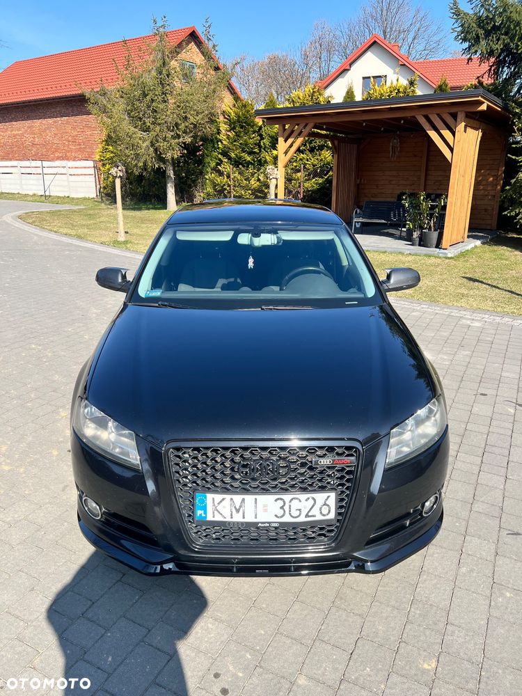 Audi A3 Sportback - 2