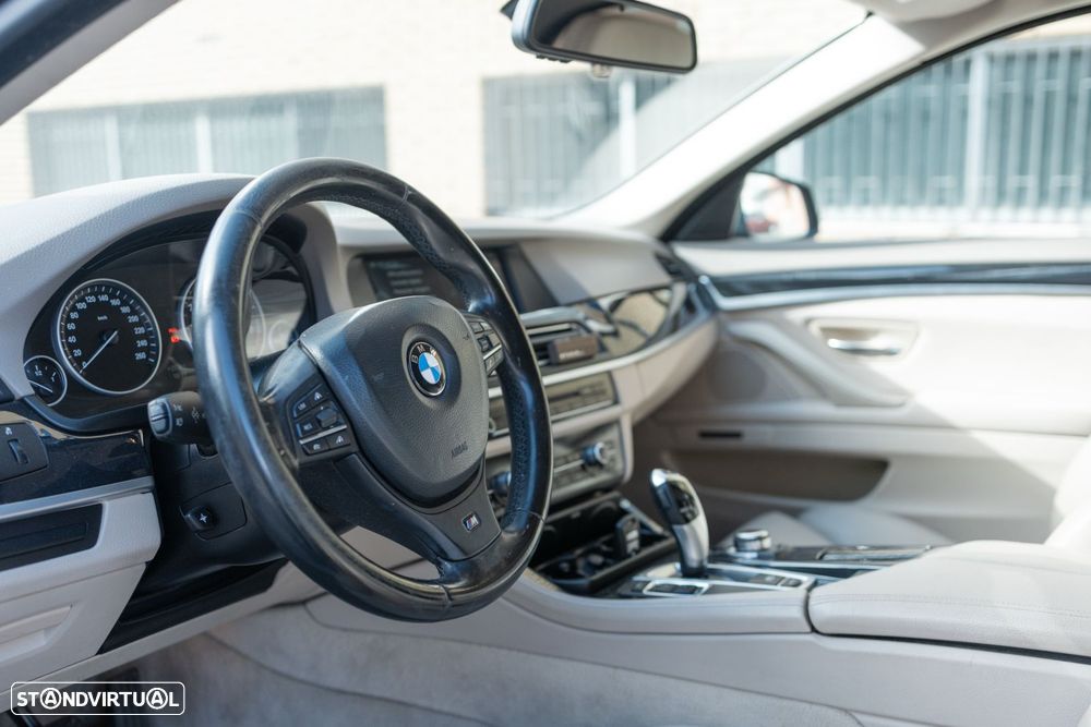 BMW 528 i Aut. Luxury Line - 9
