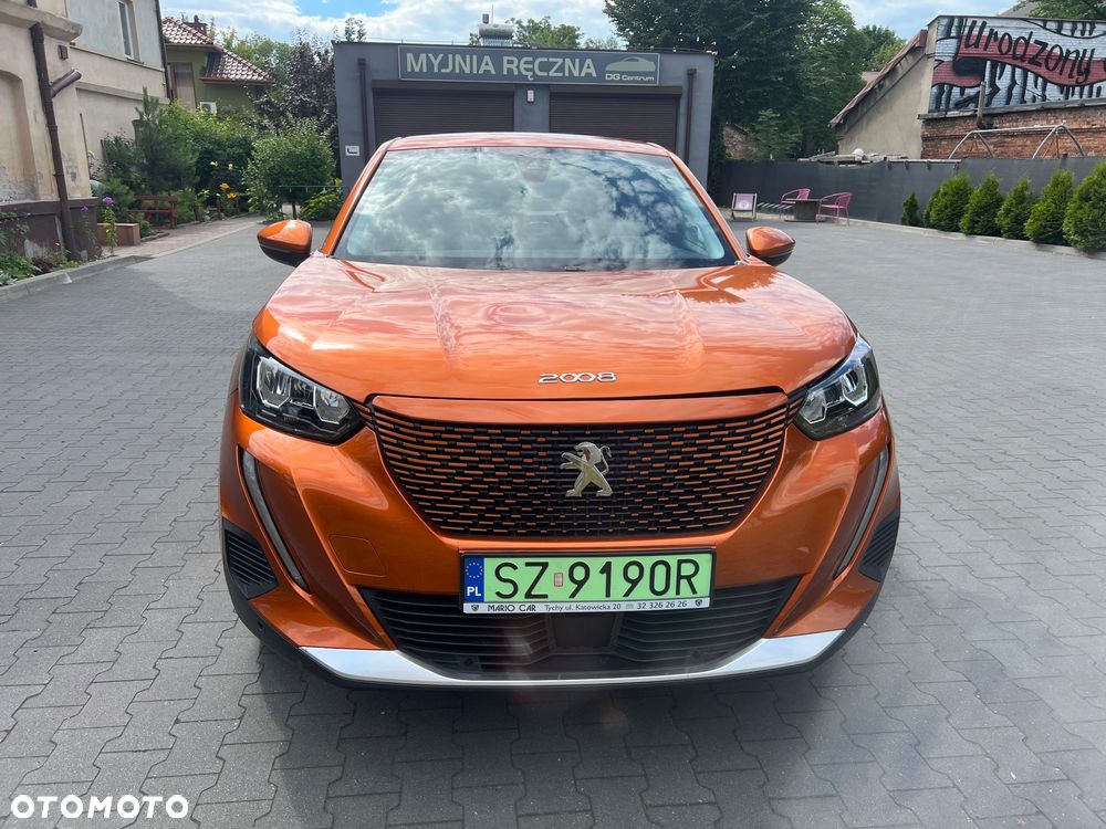 Peugeot 2008 50kWh Allure - 32