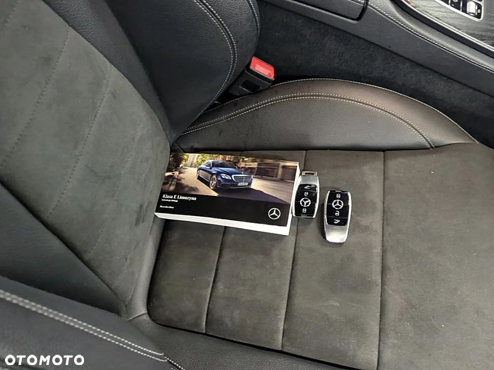 Mercedes-Benz Klasa E ver-220-d-4--matic-amg - 10