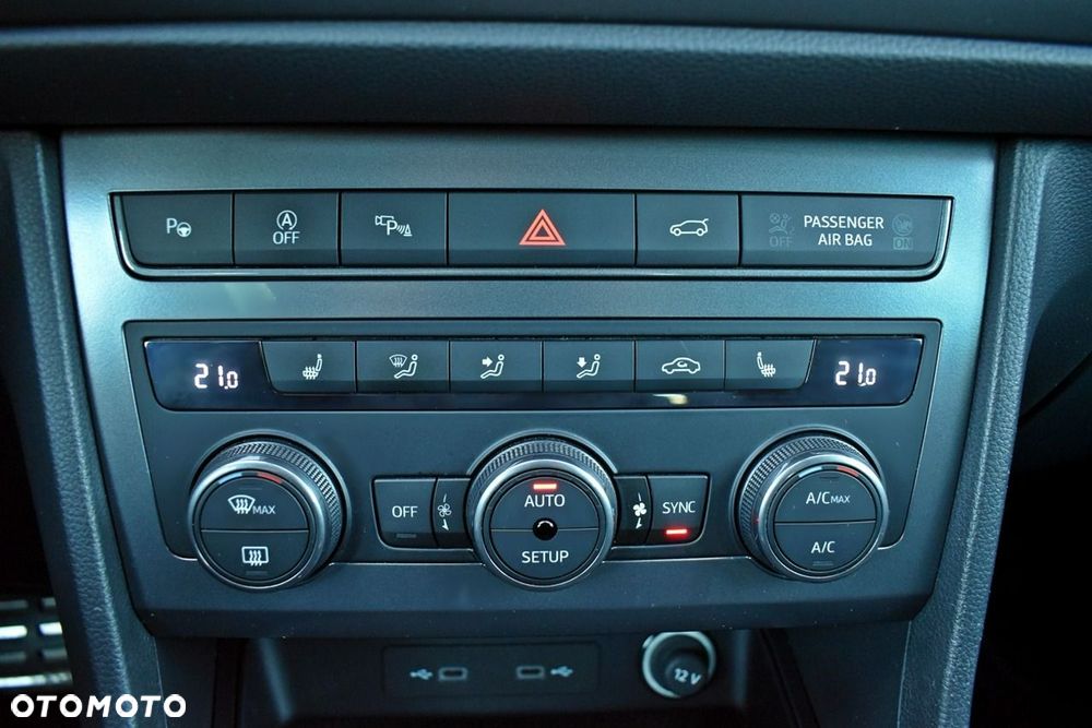 Cupra Ateca 2.0 TSI 4Drive VZ DSG - 28