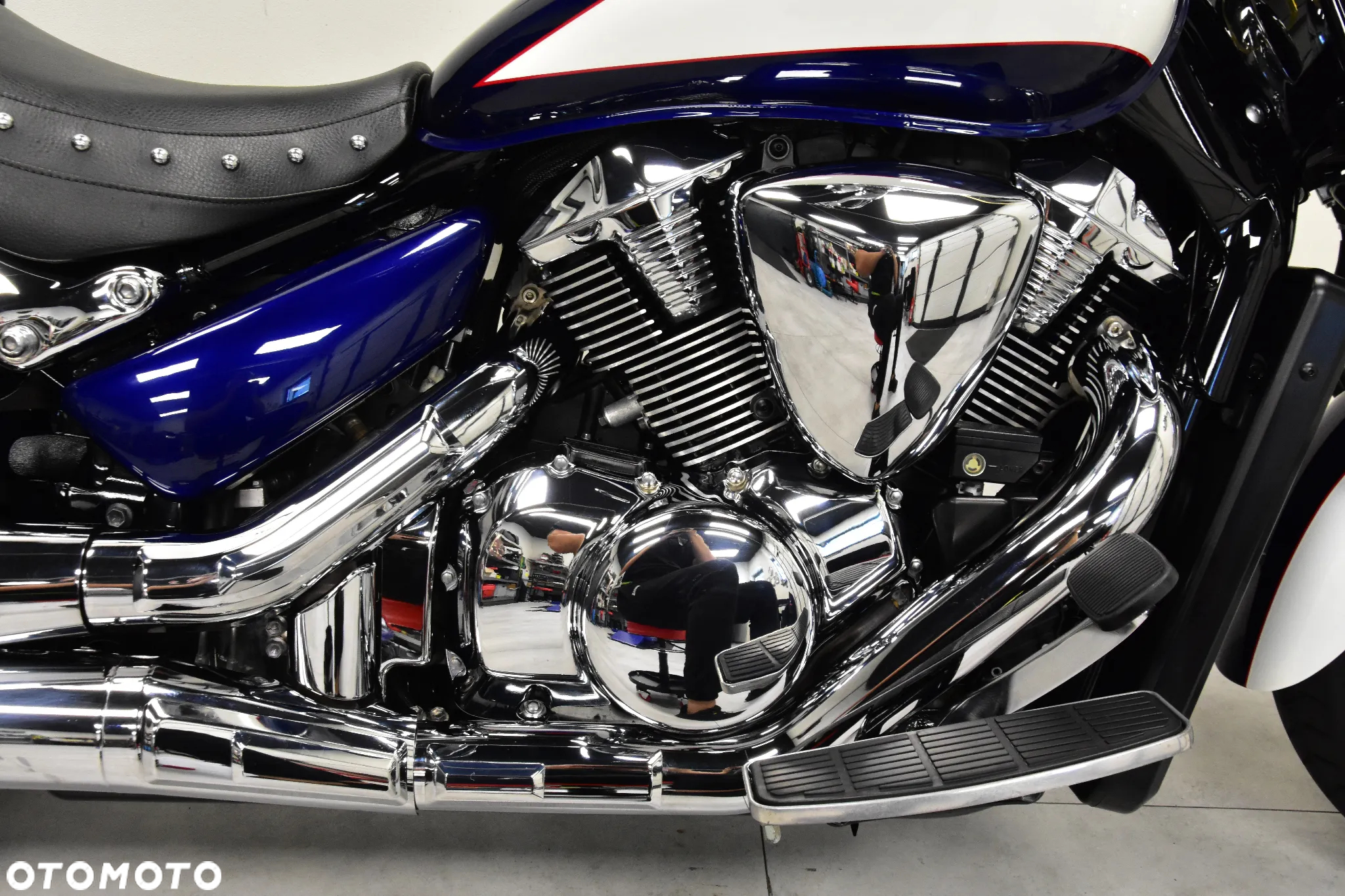 Suzuki Intruder - 29