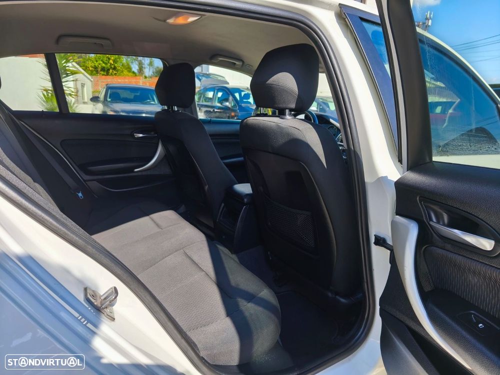 BMW 116 d EfficientDynamics - 15