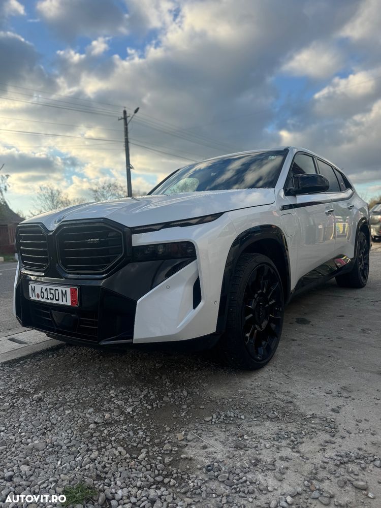 BMW XM - 2