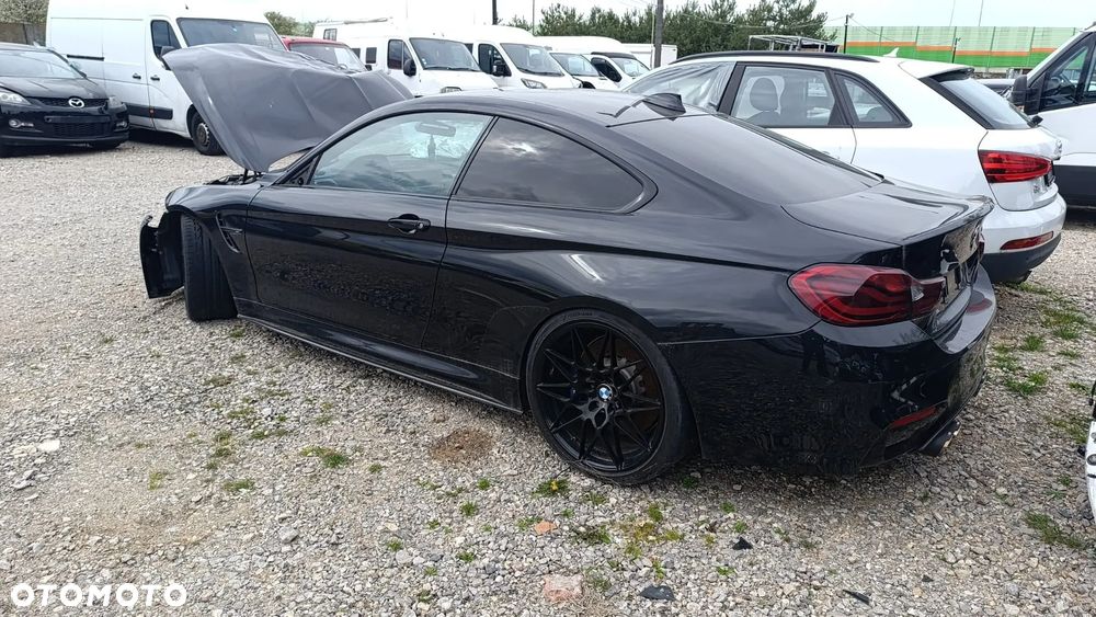 BMW M4 DKG - 2