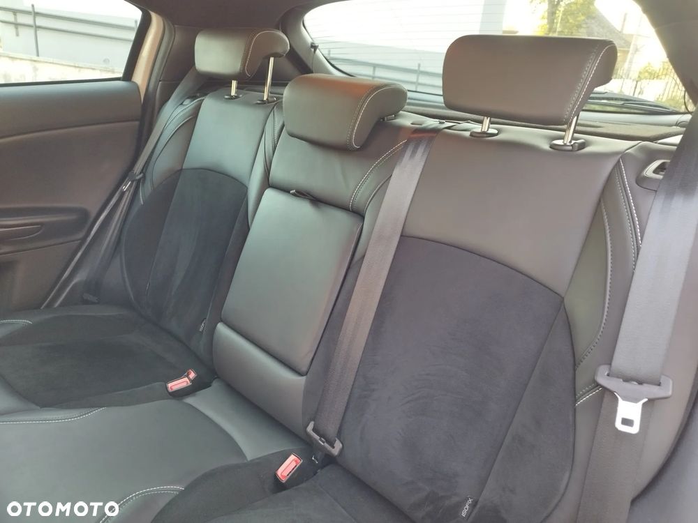 Alfa Romeo Giulietta 1750 TBi QV TCT - 32