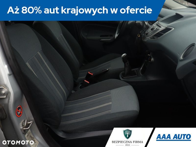 Ford Fiesta - 10