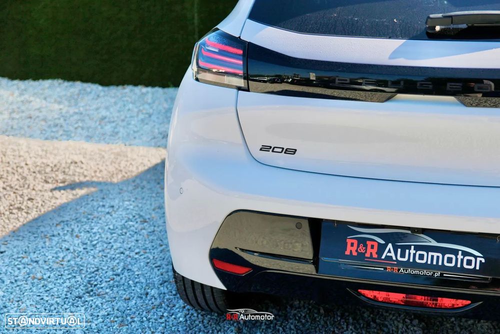Peugeot 208 1.2 Hybrid Allure e-DCS6 - 9