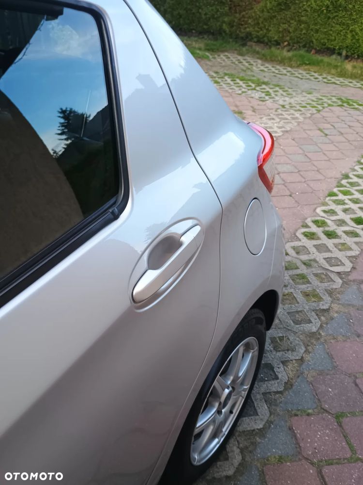 Toyota Yaris 1.5 Life - 8
