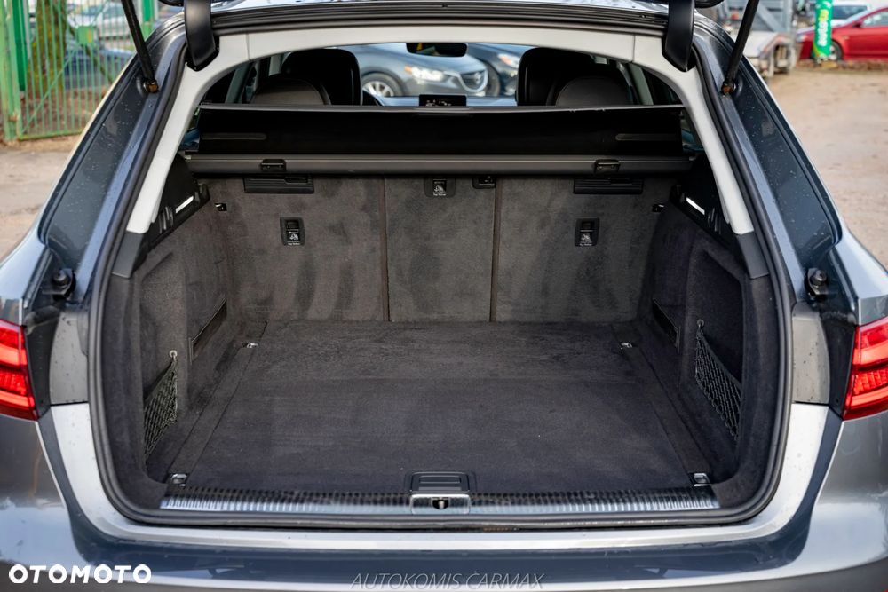 Audi A4 Allroad - 23