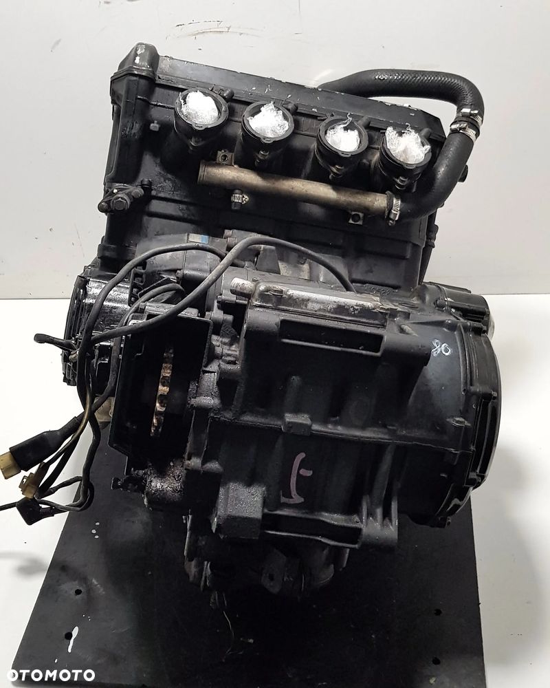 Kawasaki ZZR 1100 Silnik - 4