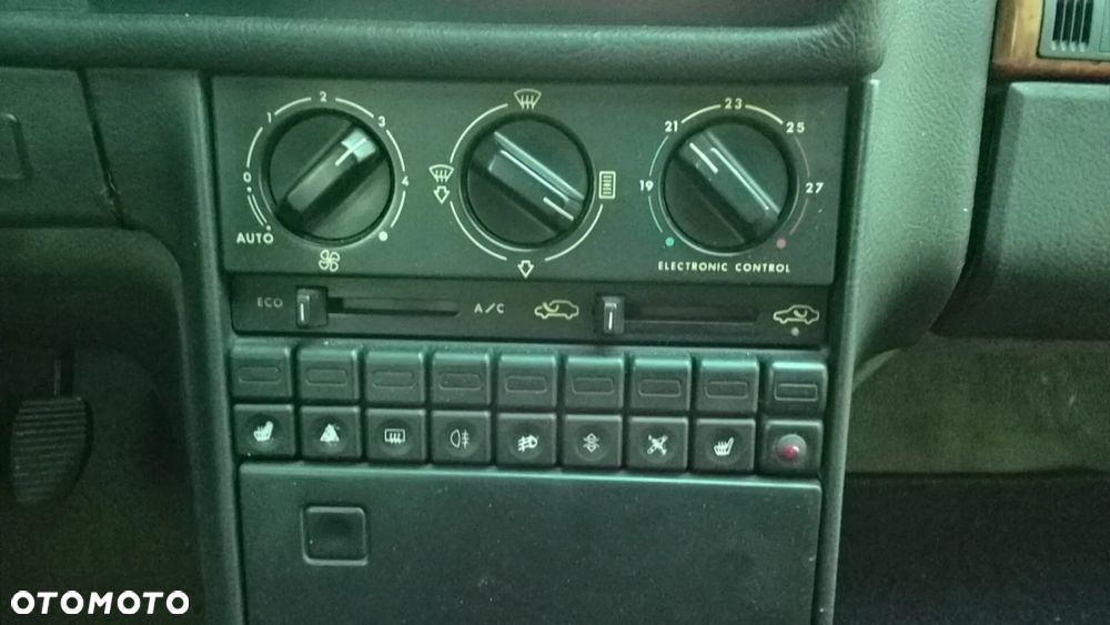Peugeot 605 - 13