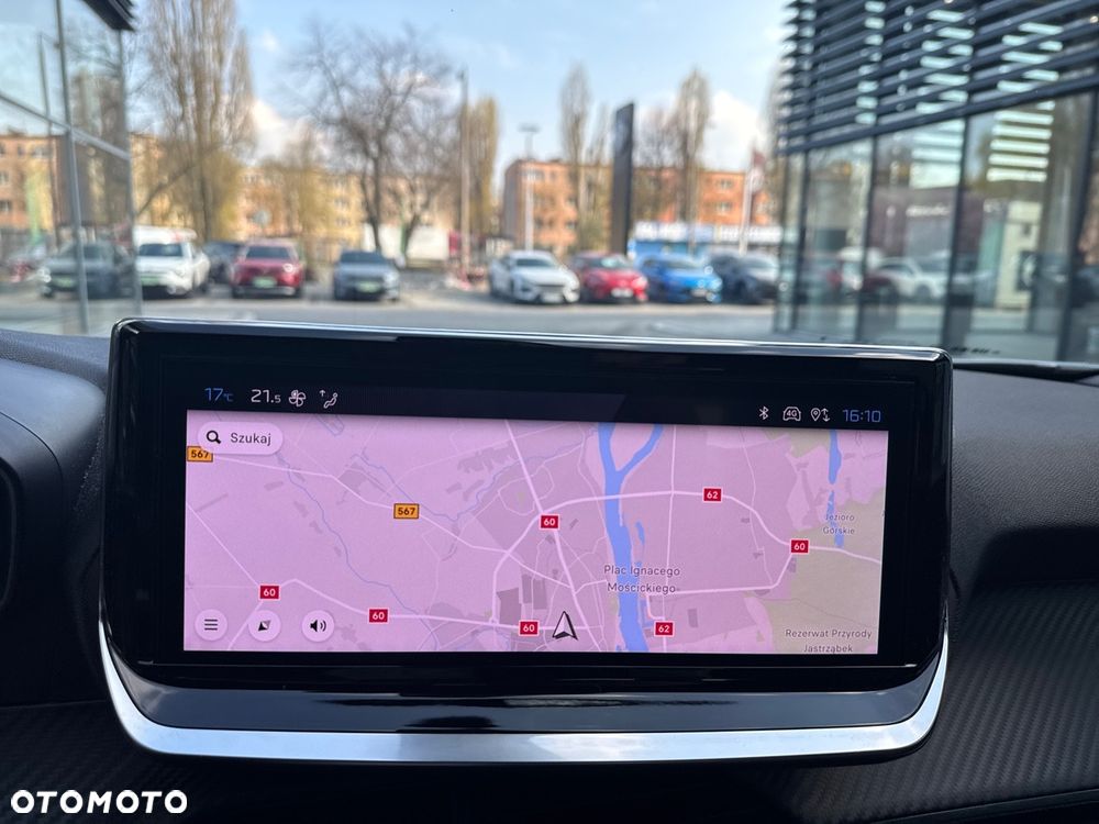 Peugeot 2008 PureTech 100 Allure S&S BVM6 - 19