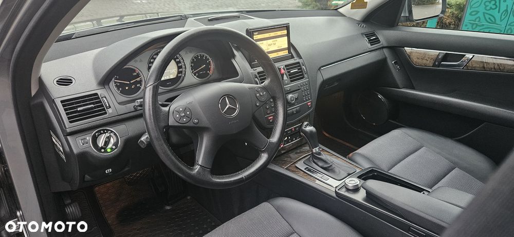 Mercedes-Benz Klasa C - 21
