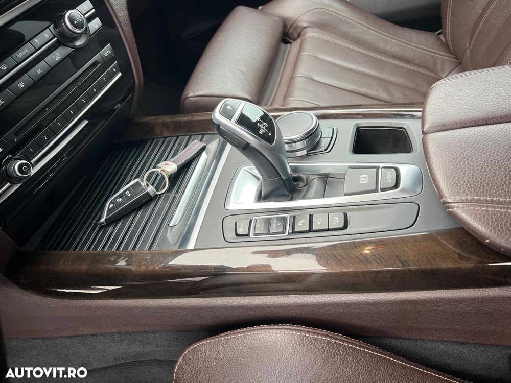 BMW X5 xDrive40d Sport-Aut. - 8