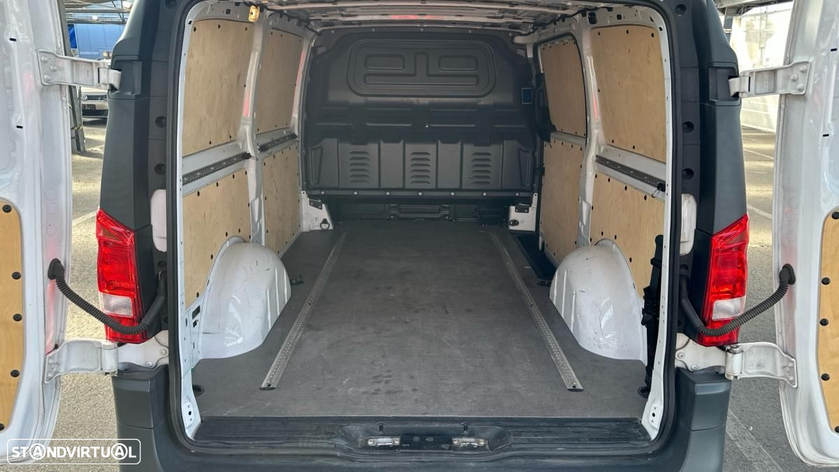 Mercedes-Benz Vito 116 CDI LONGA AUT. PRO C/IVA - 6