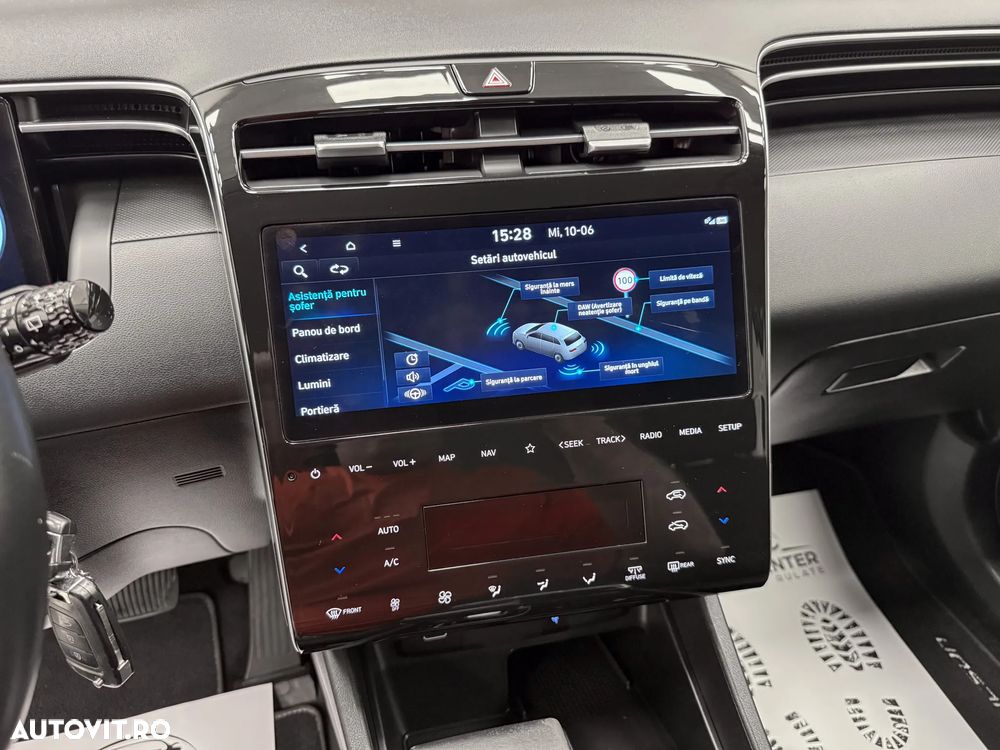 Hyundai Tucson 1.6 CRDi 48V-Hybrid 2WD DCT Select - 29