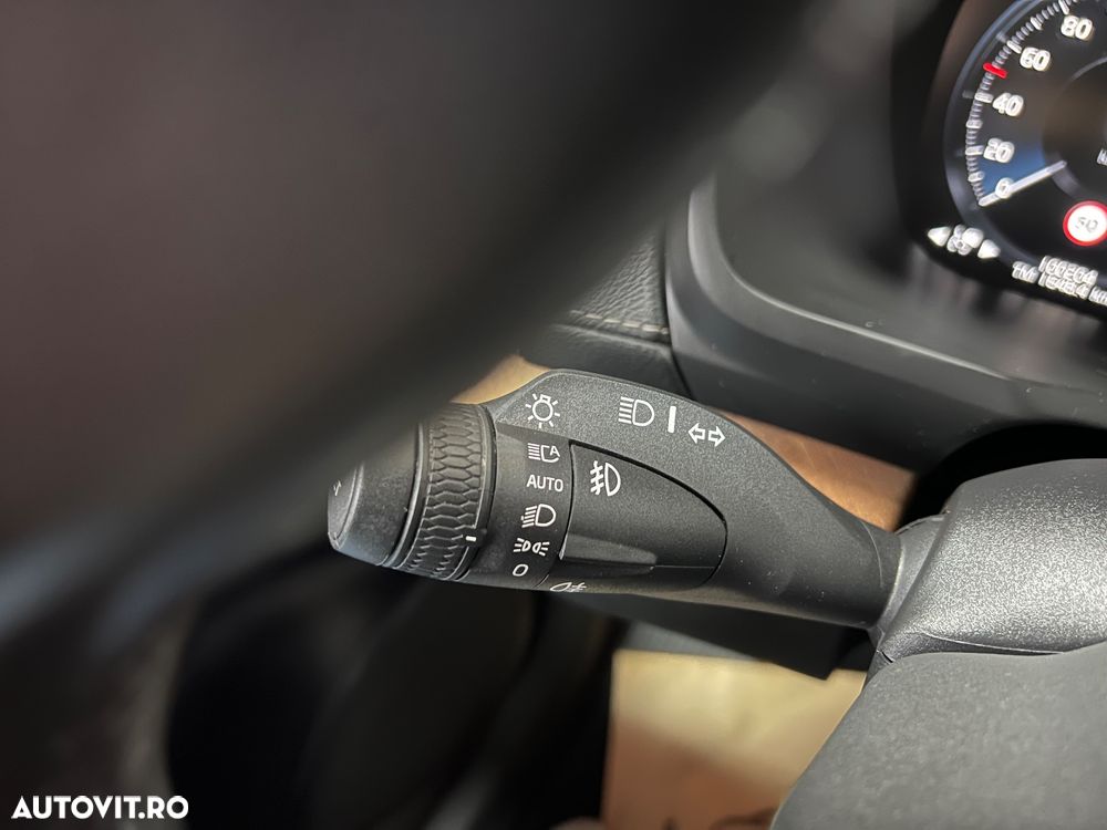 Volvo XC 90 T8 AWD Recharge Geartronic Inscription Edition - 30