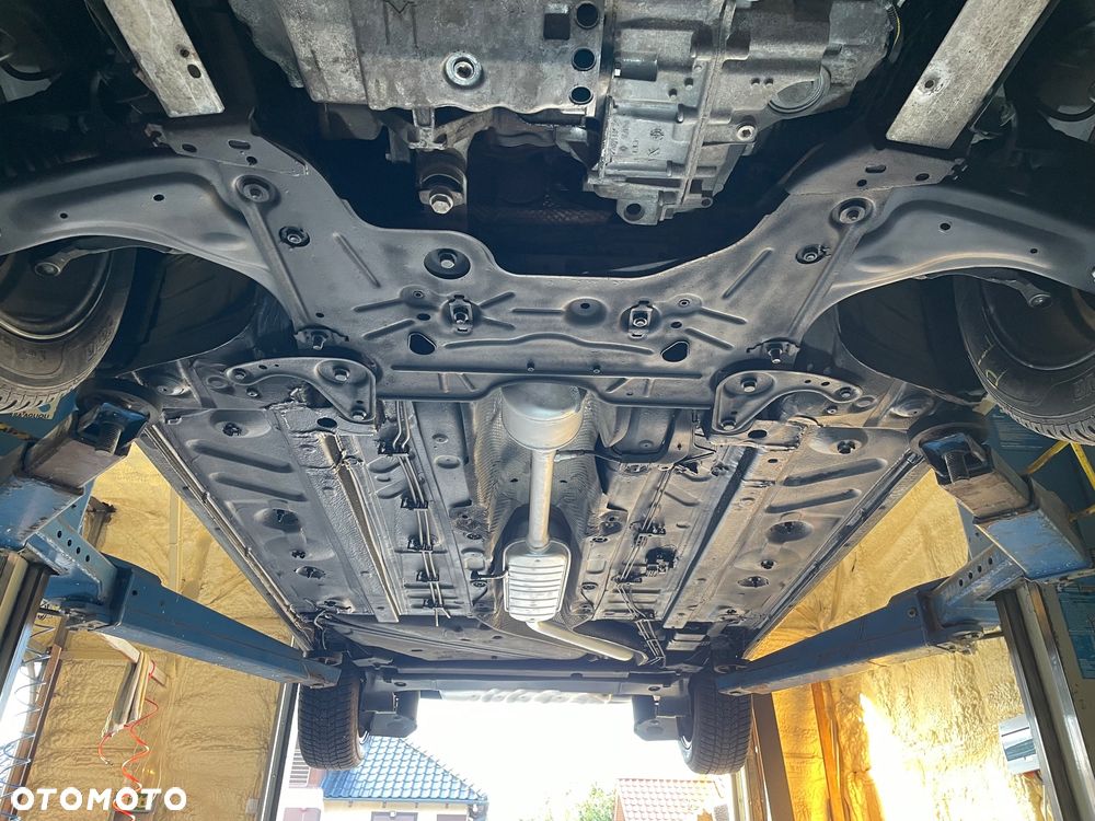 Renault Laguna 2.0 16V Privilege - 37