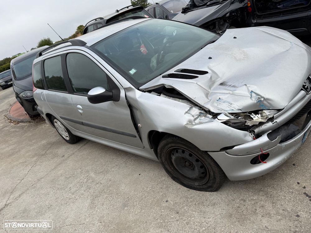 Peugeot 206 de 2003 para Peças - 2