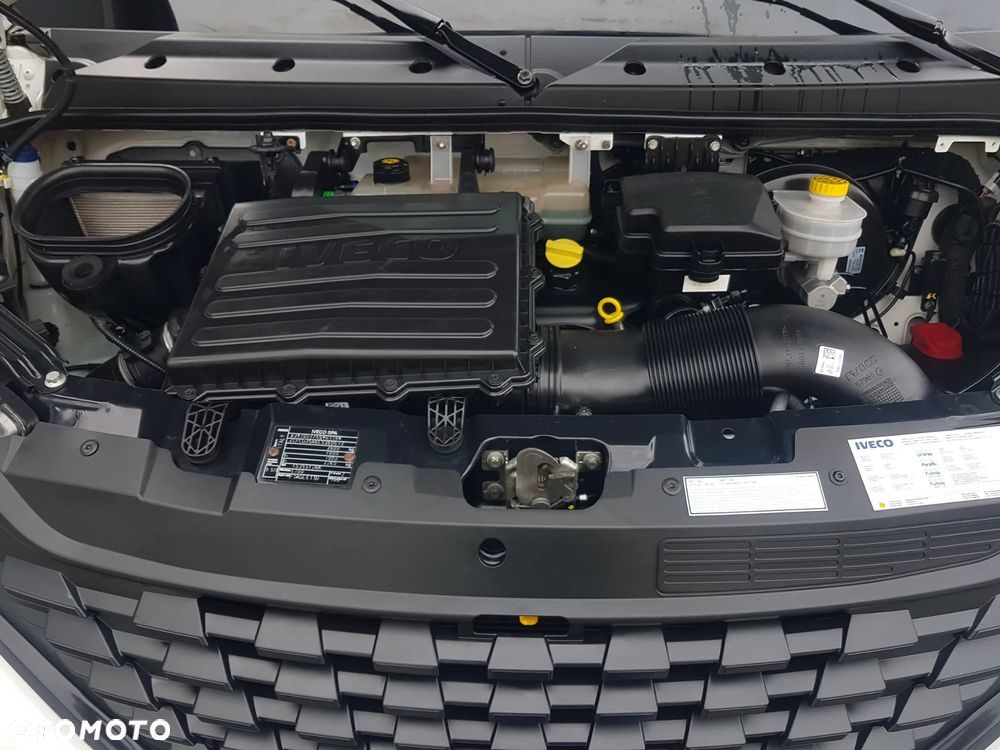 Iveco DAILY KONTENER NISKOPODŁOGOWY 4,43x2,23x2,42 SKLEP FOODTRUCK BAR KLIMA KONIOWÓZ KAMPER - 13