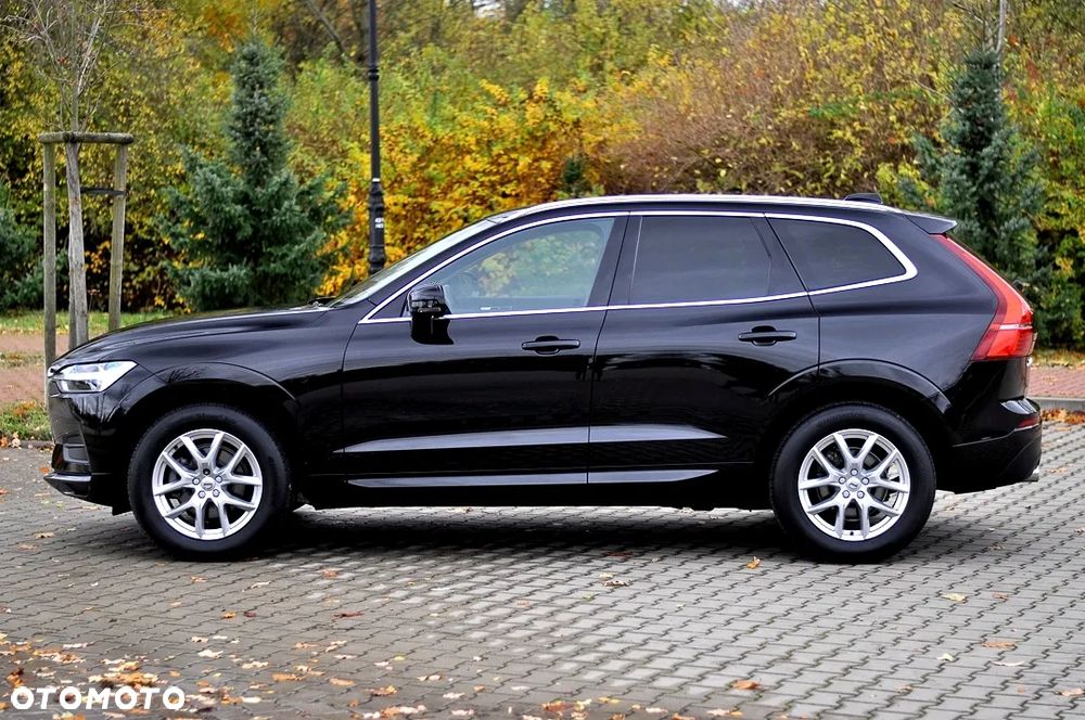 Volvo XC 60 D4 Momentum Pro - 8