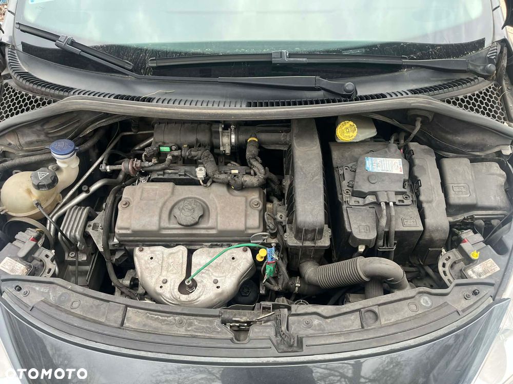 Peugeot 207 1.4 Active - 15