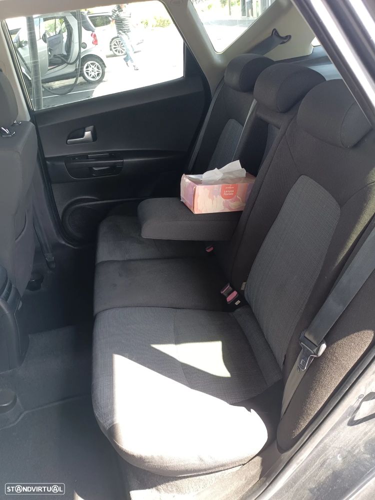 Kia Ceed SW 1.6 CRDi EX ISG - 2