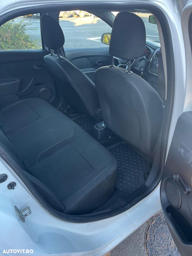 Dacia Logan - 10