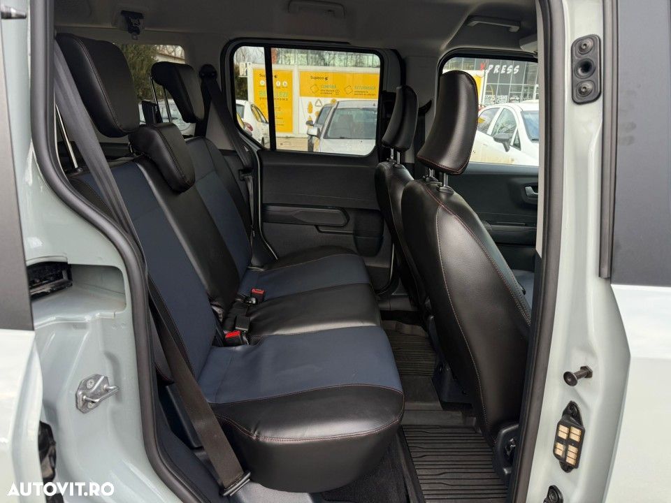 Ford Tourneo Courier 1.0 EcoBoost Titanium - 19