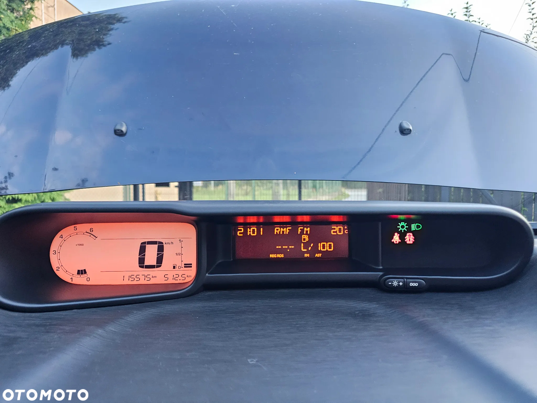 Citroën C3 Picasso 1.6i Seduction Plus - 19