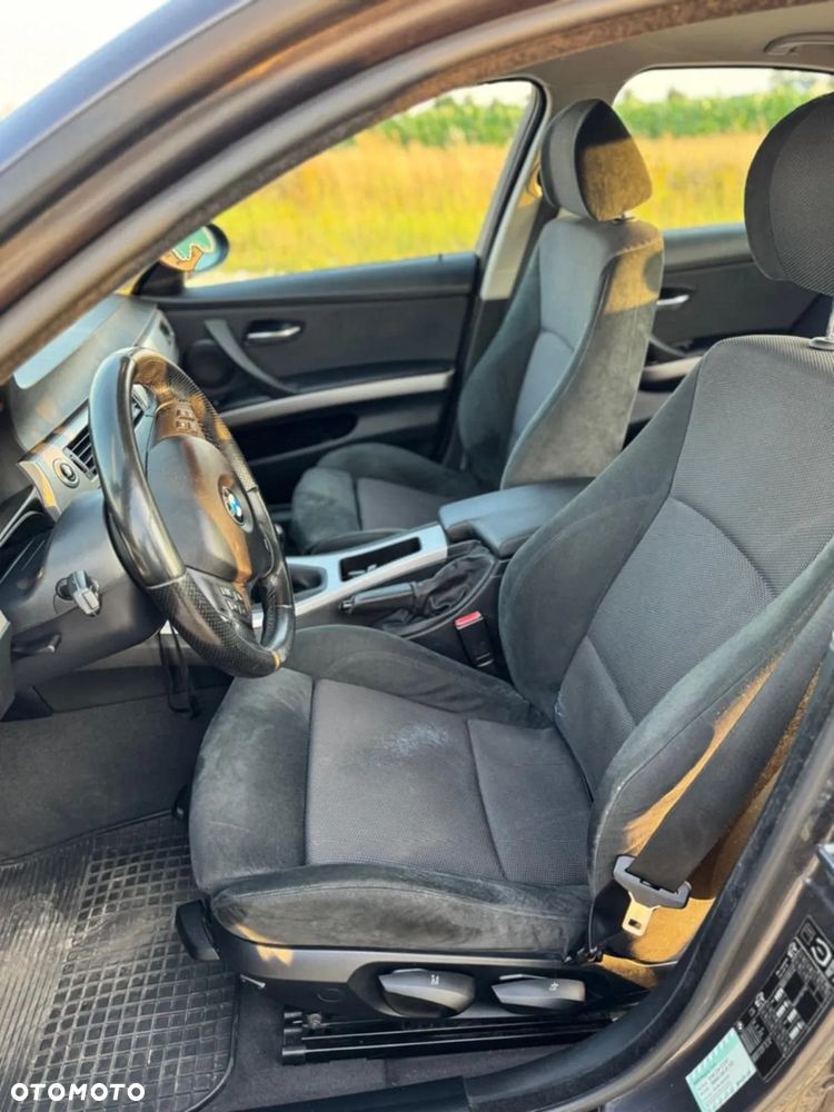 BMW Seria 3 - 11