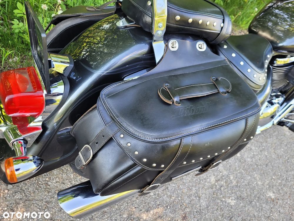 Suzuki VL 800 Volusia - 14