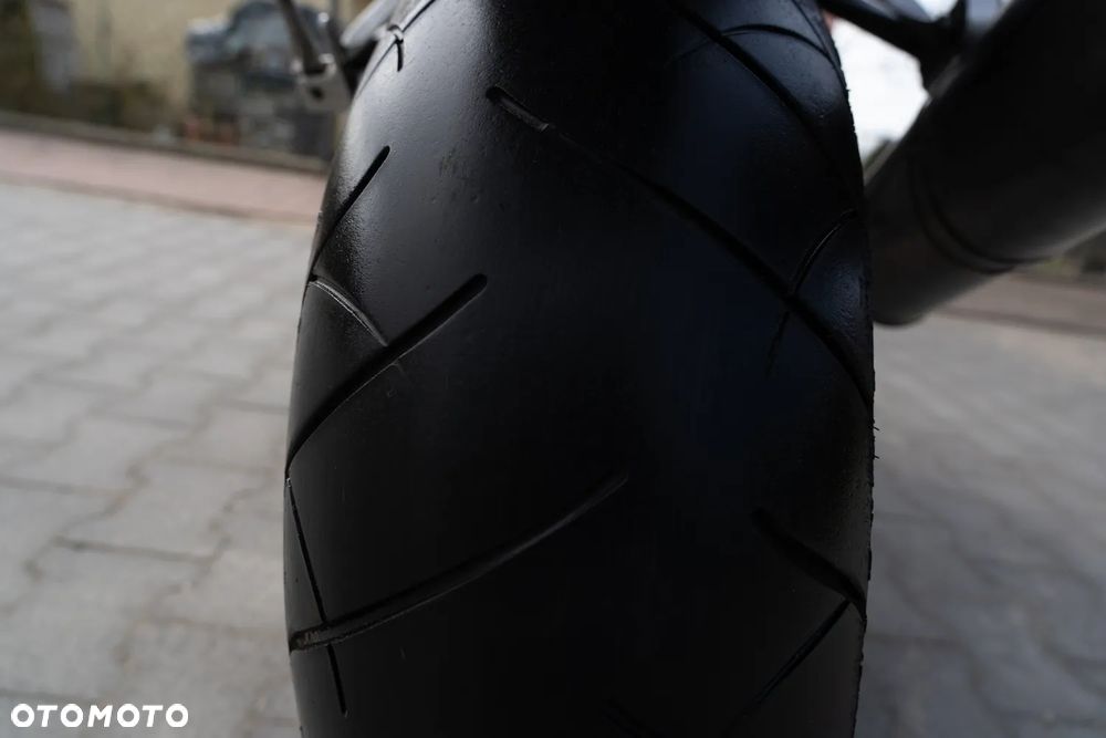 Suzuki GSX-R - 9