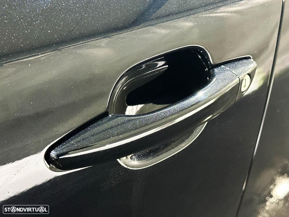 Peugeot 2008 1.2 PureTech Allure Pack - 17