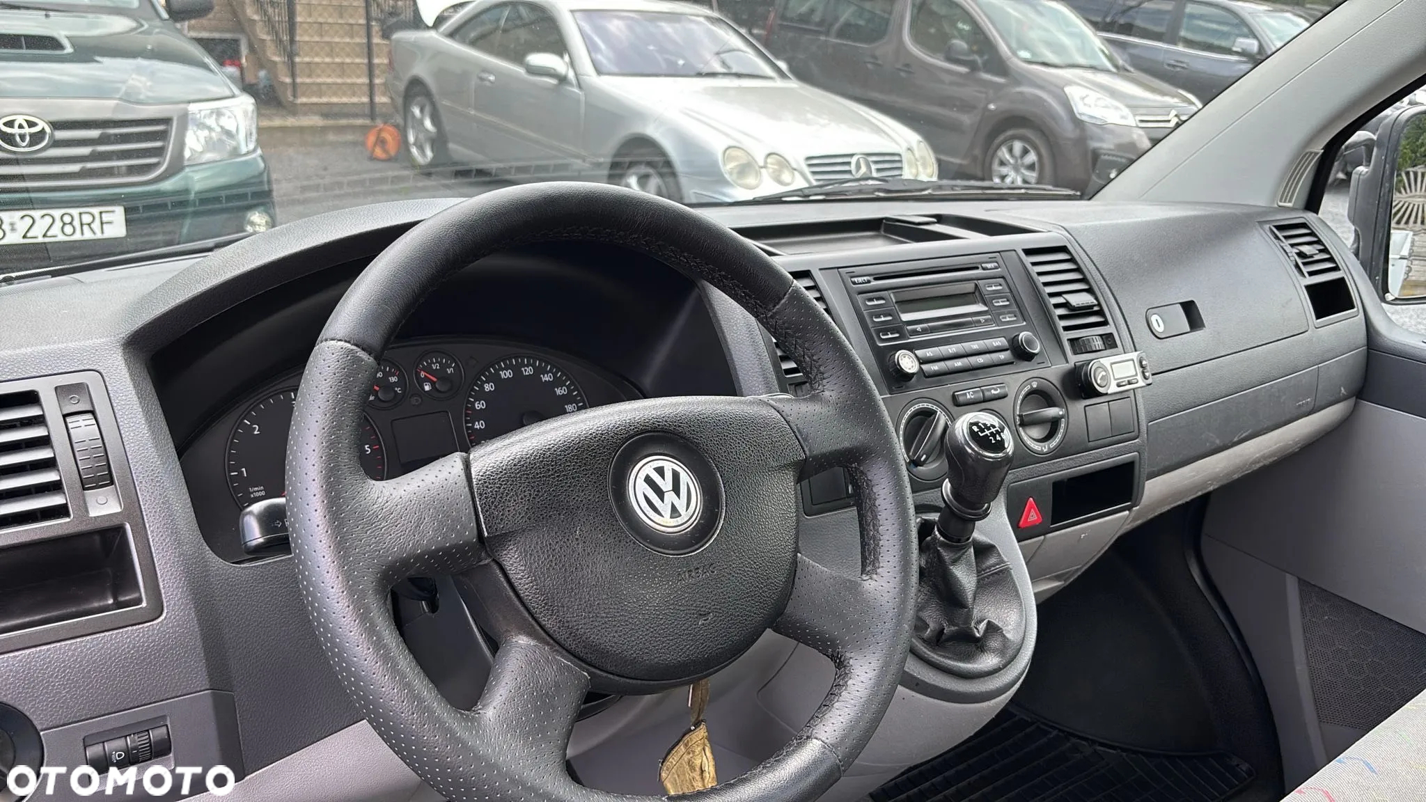 Volkswagen Transporter T5 - 11