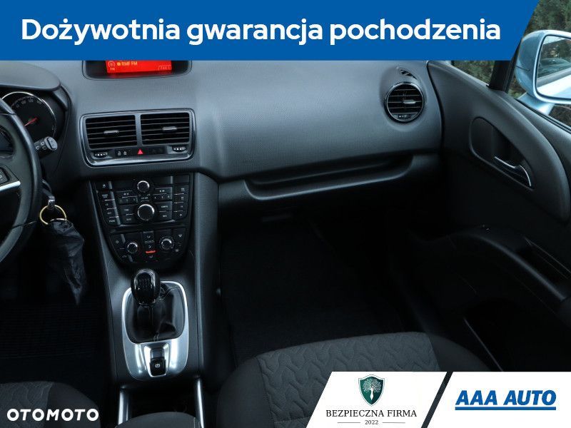 Opel Meriva - 9