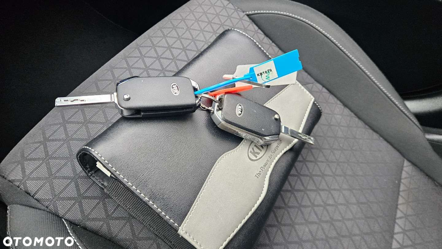 Kia Ceed - 30