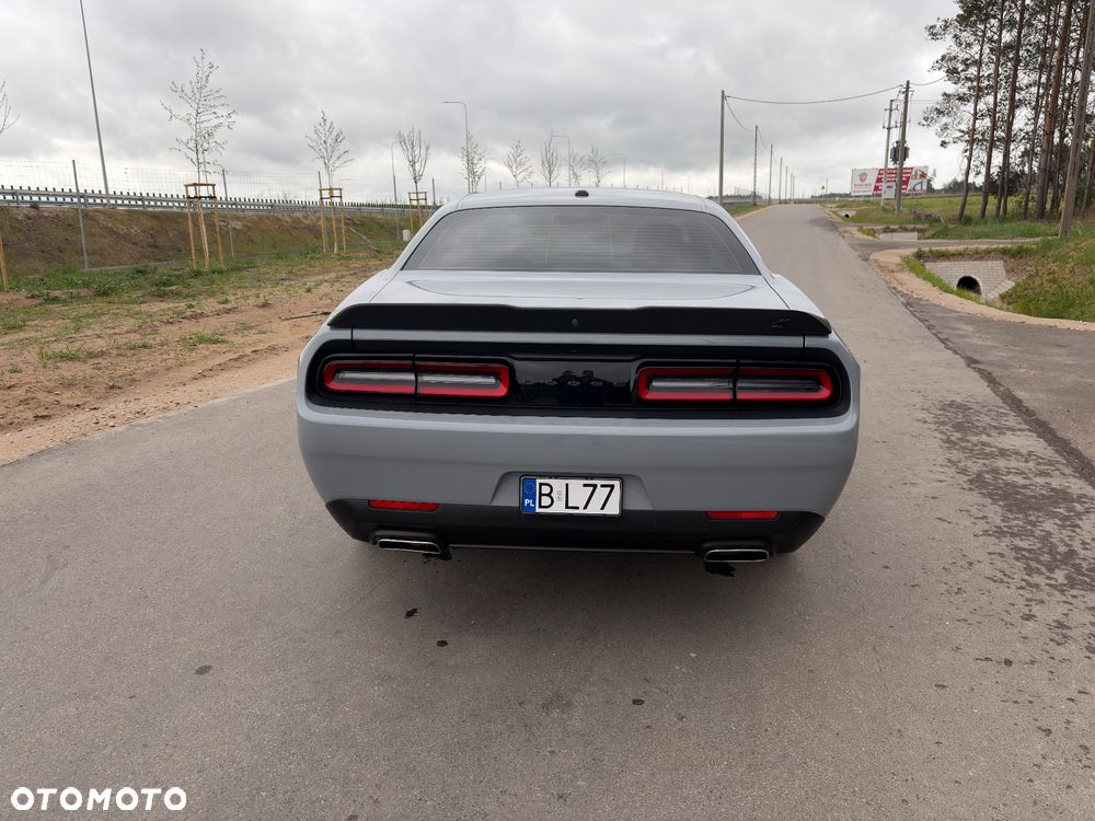 Dodge Challenger 3.6 GT AWD - 38