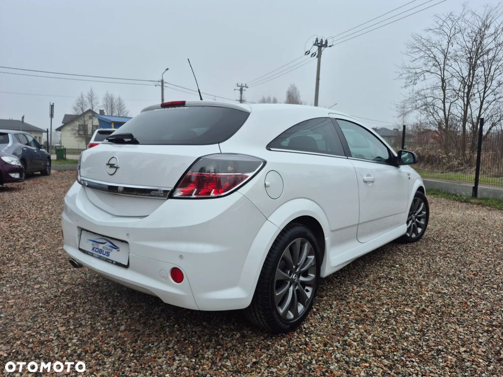 Opel Astra 1.6 Black&White - 3