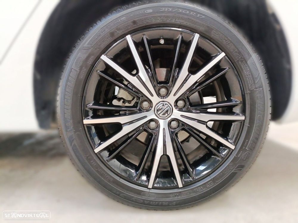MG MG5 5 Standard Comfort - 6