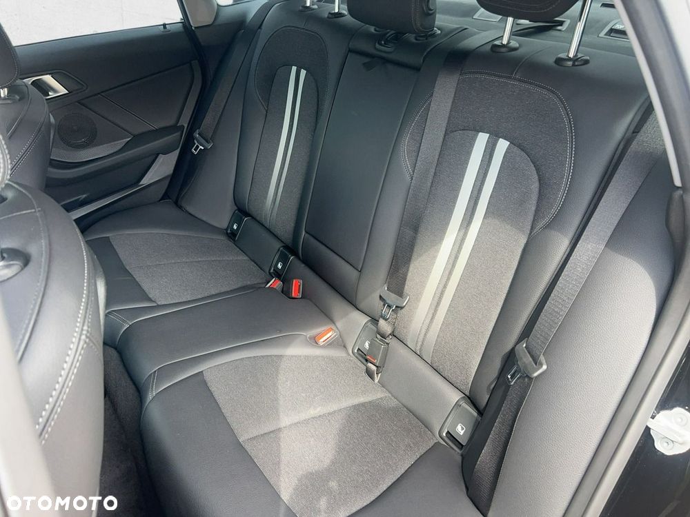 BMW Seria 2 - 24