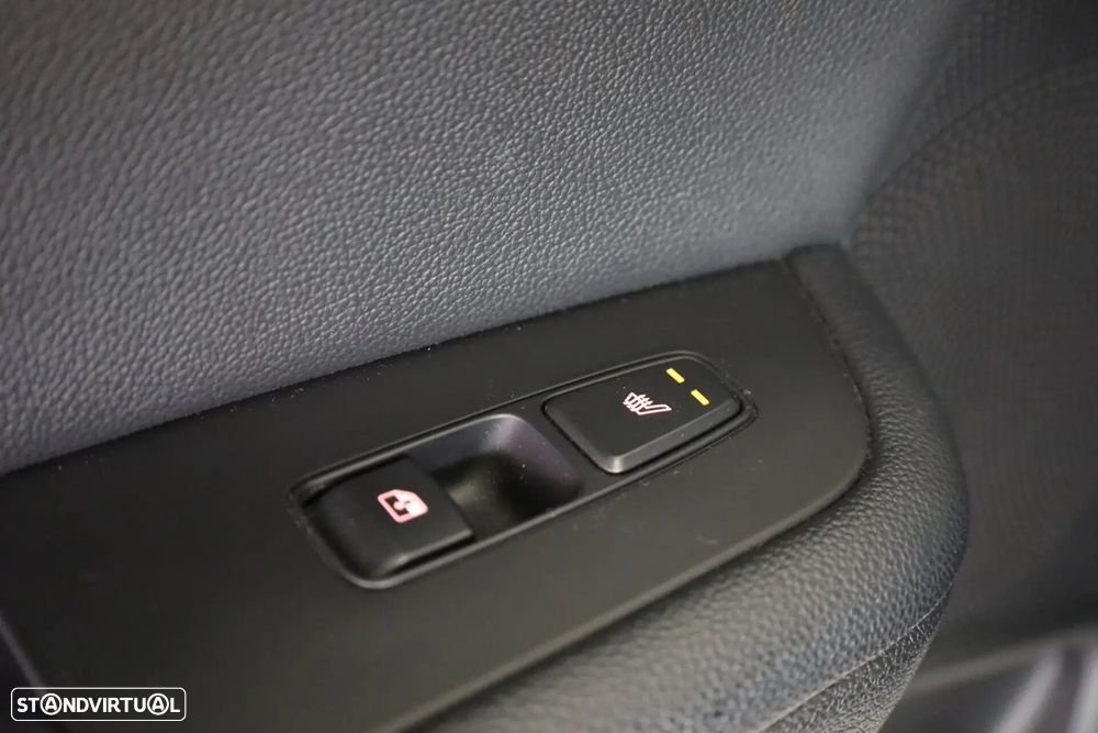 Kia Ceed 1.4 T-GDI TX+SRF 7DCT - 31