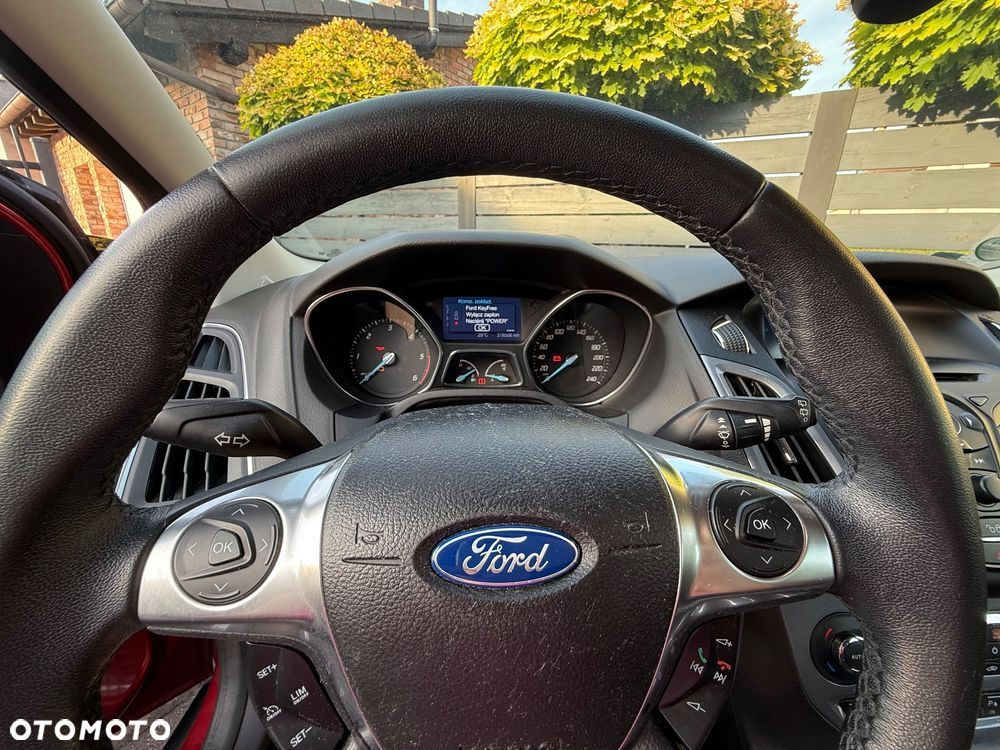 Ford Focus 1.6 TDCi DPF Titanium - 11