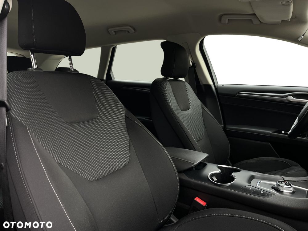 Ford Mondeo 2.0 EcoBlue Titanium - 37