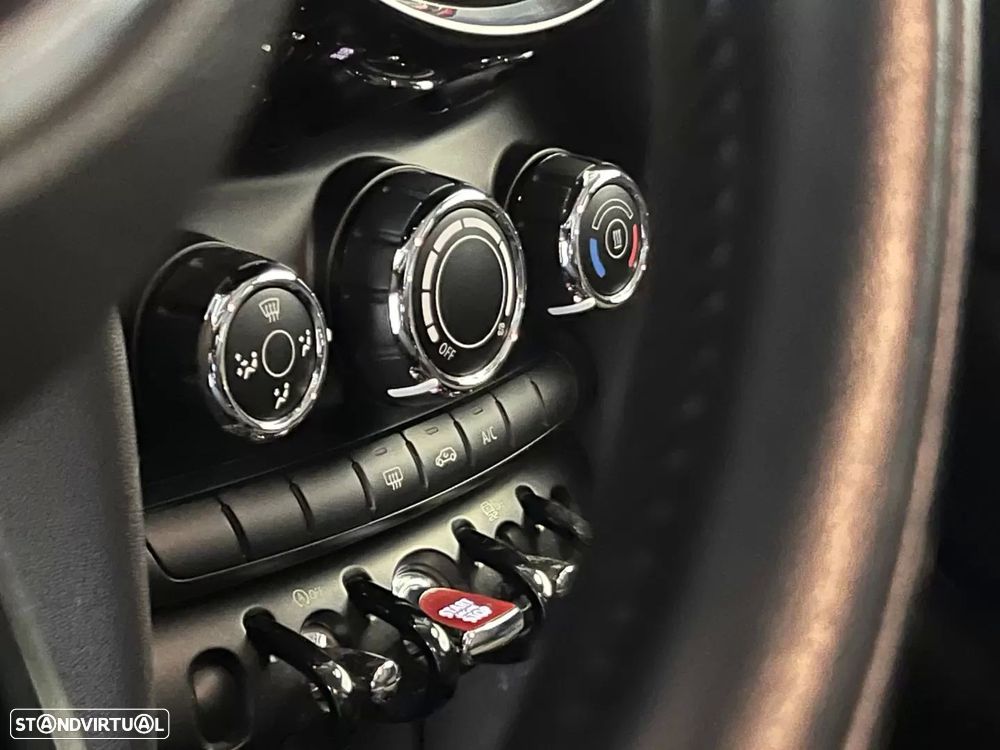 MINI 5 Portas One D - 34